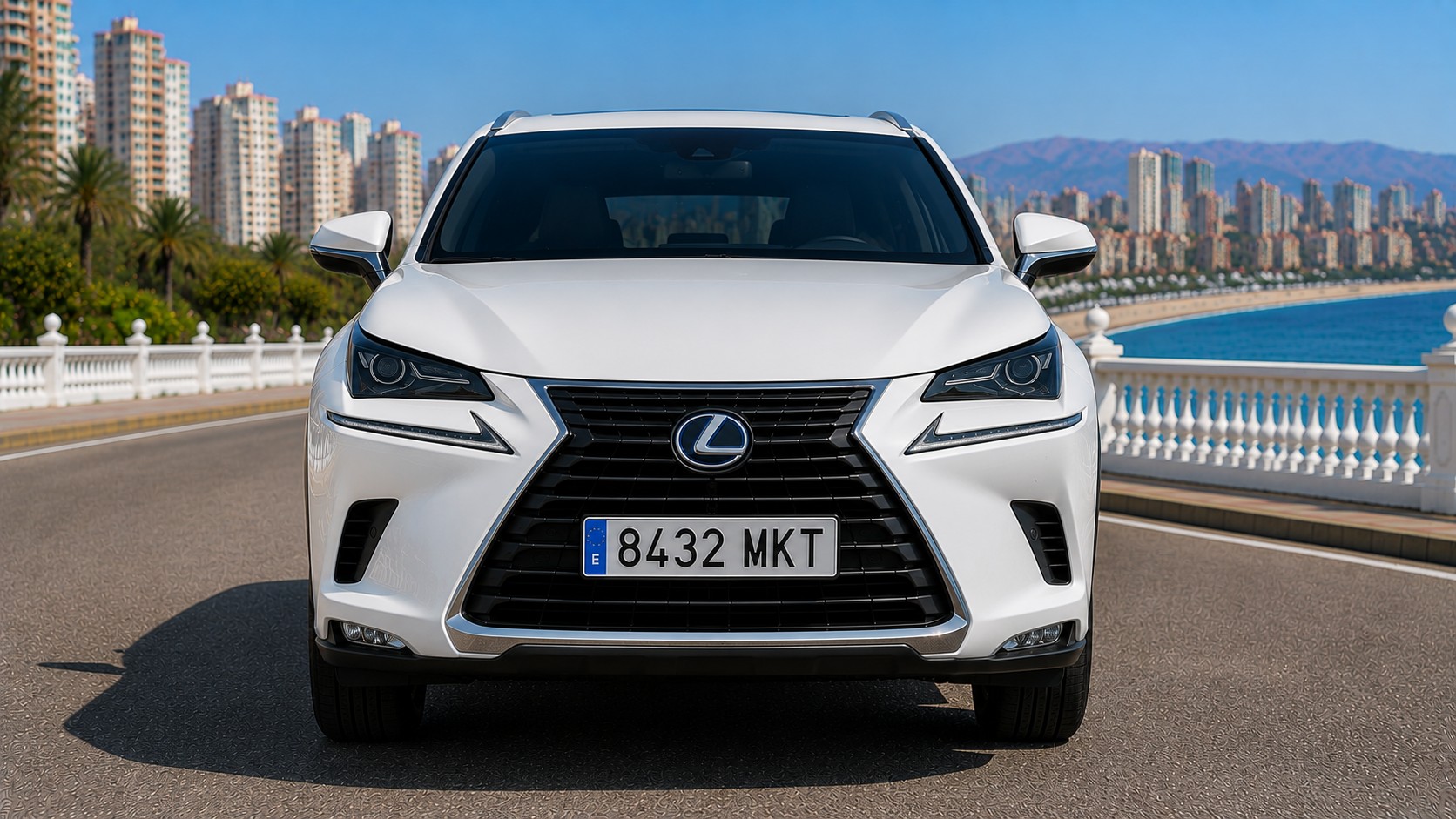 Lexus NX300h — фото 2